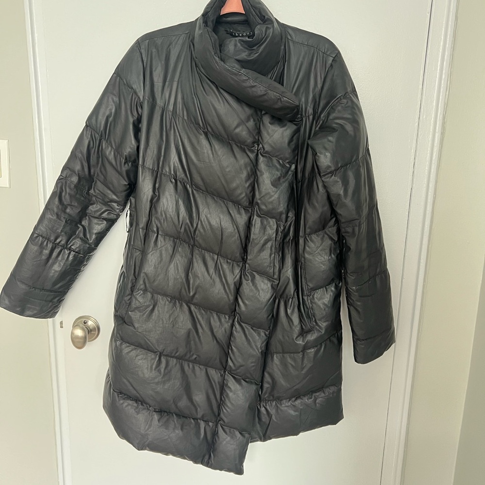 Women's Black Puffer Coat